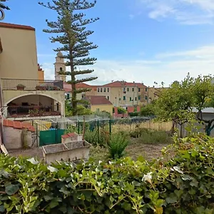 Casa Ribes , Santo Stefano al Mare Italie